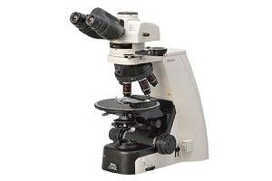 Nikon CiPOL Polarize Mikroskop